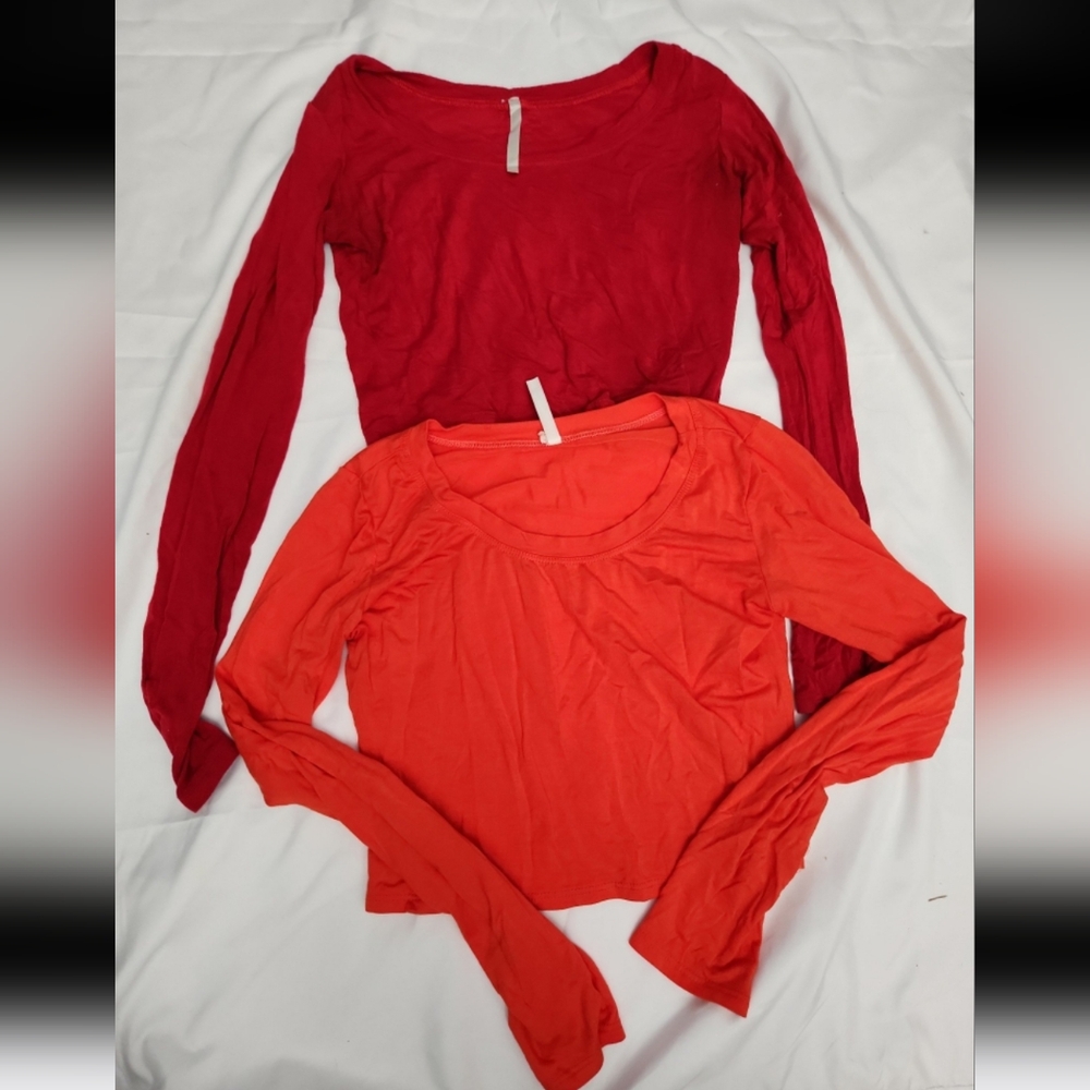 Topping Women's size medium lot of 2 crop top shirts #G1